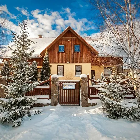 Dom Pod Wilczyncem Дом отдыха Строне-Слёнске