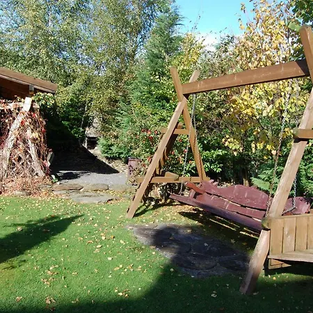 Dom Pod Wilczyncem Feriehus *