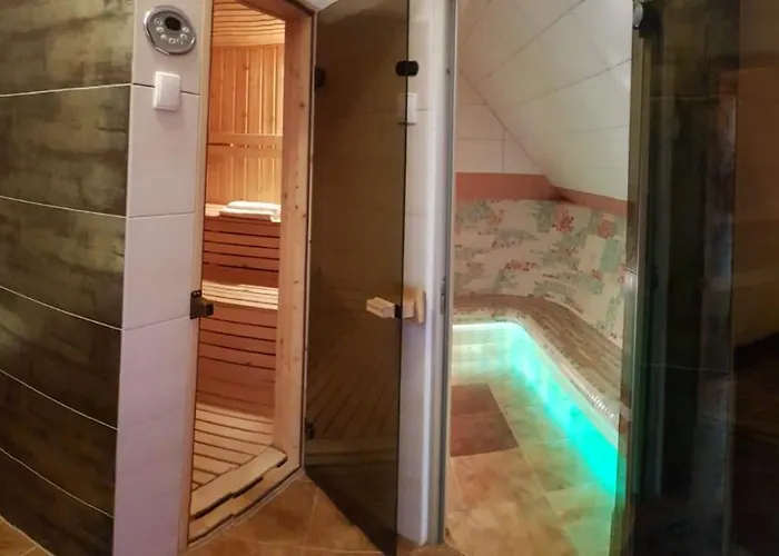 Holiday home Dom Pod Wilczyncem