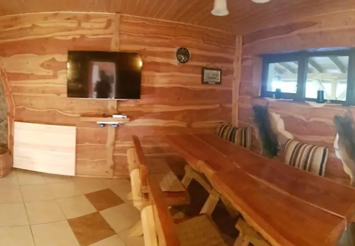 Dom Pod Wilczyncem Stronie Slaskie